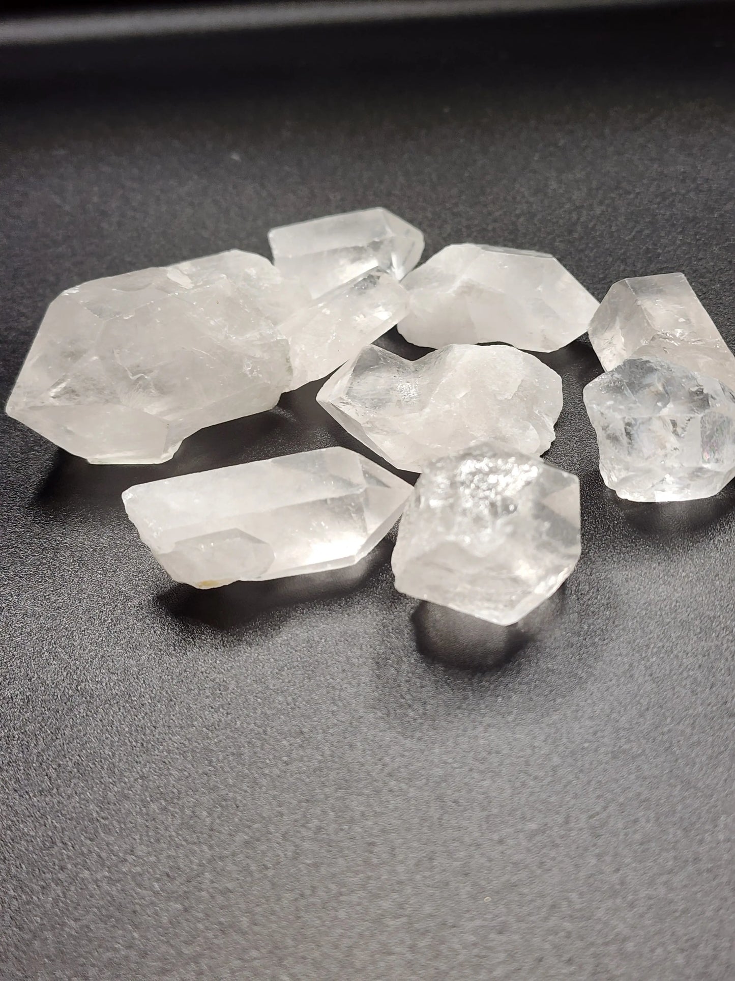 Clear Quartz Roughly Cut - Healing/Positivity 7chakrasrus
