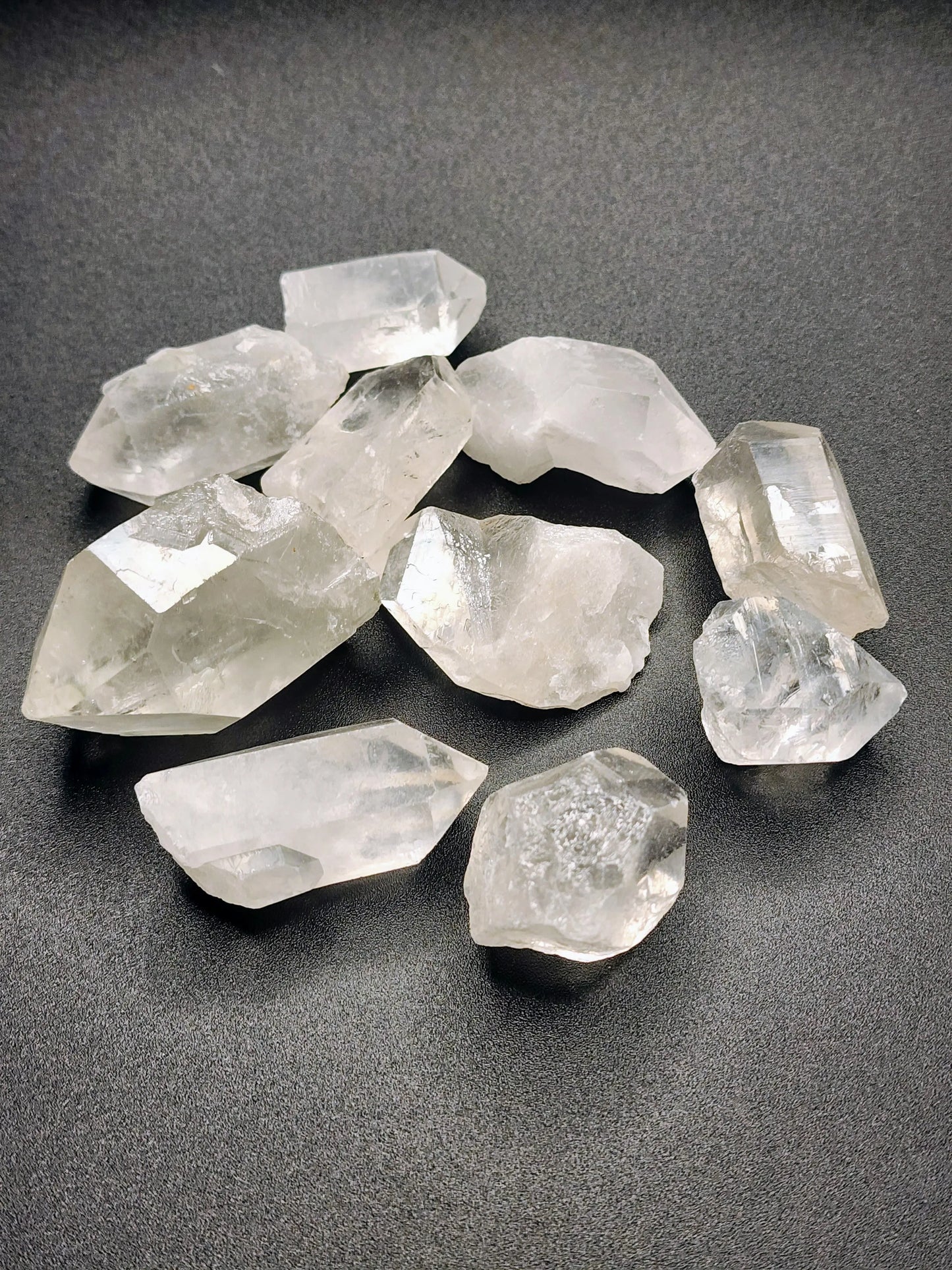 Clear Quartz Roughly Cut - Healing/Positivity 7chakrasrus