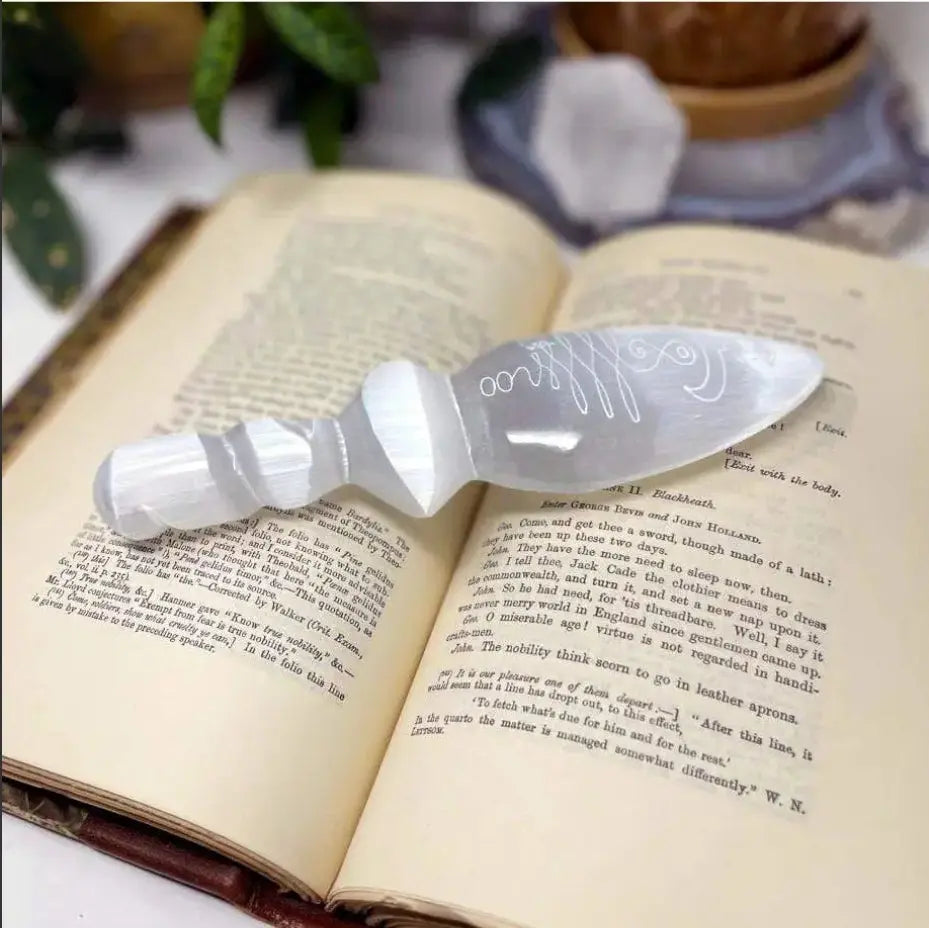 Selenite Knife with Twisted Handle — Hand-Carved for Energy Clearing & Clarity 7chakrasrus