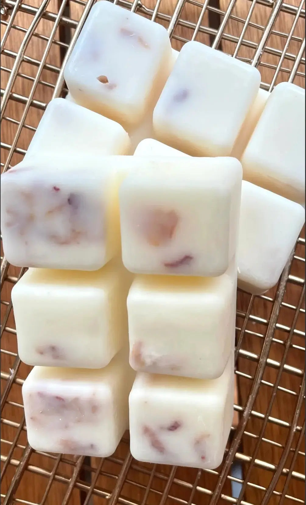 Organic Vanilla Rose Soy Wax Melt Herbal Scent Candles & Co.